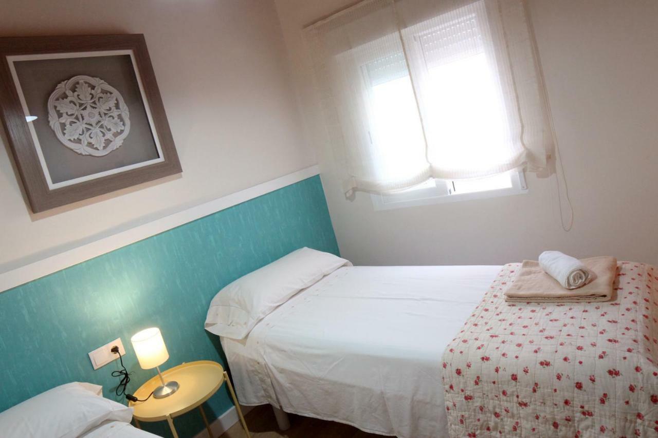 Aplus Apartamentos, Old Town Benidorm Buitenkant foto